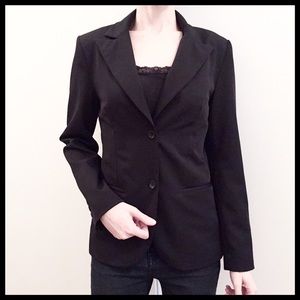 H&M Ladies’ Two-Button Suit Jacket